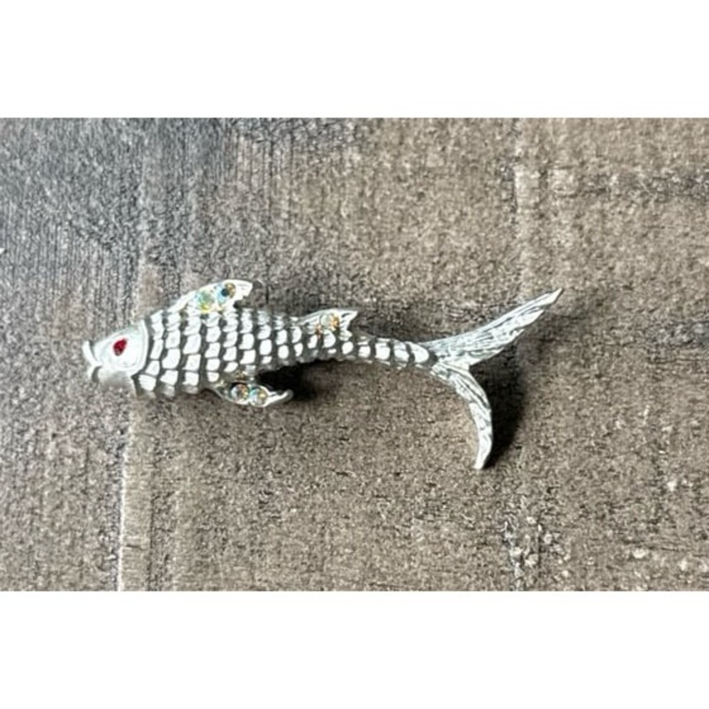 Silver Fish Texture Scales Rhinestone Accents Brooch 3"